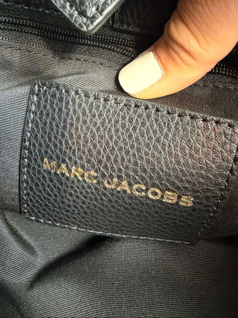 Marc Jacob Grained Calfskin Drifter Bucket Bag Black